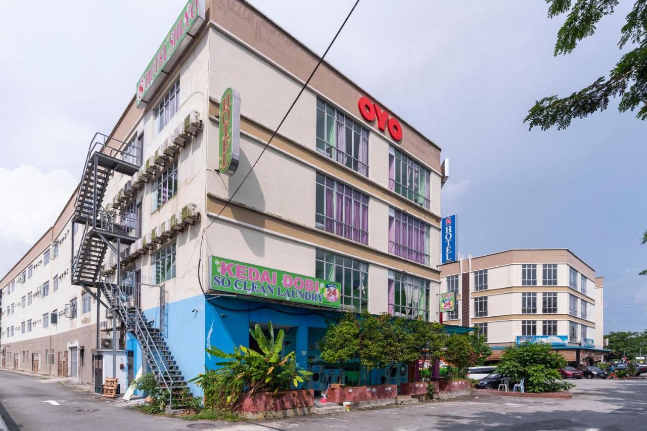 Oyo 1172 Hotel Shlyo Nusajaya  Εξωτερικό φωτογραφία