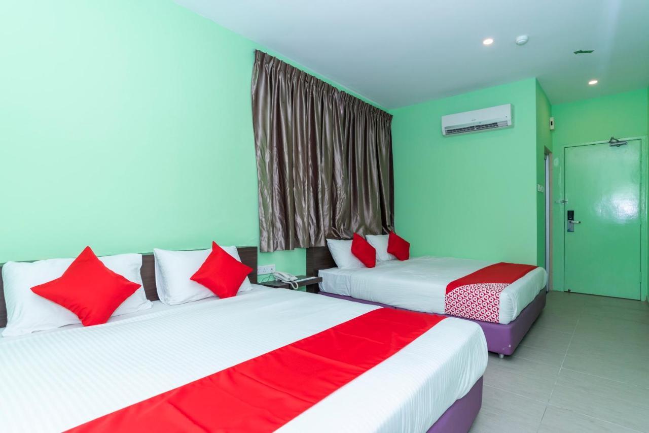 Oyo 1172 Hotel Shlyo Nusajaya  Εξωτερικό φωτογραφία
