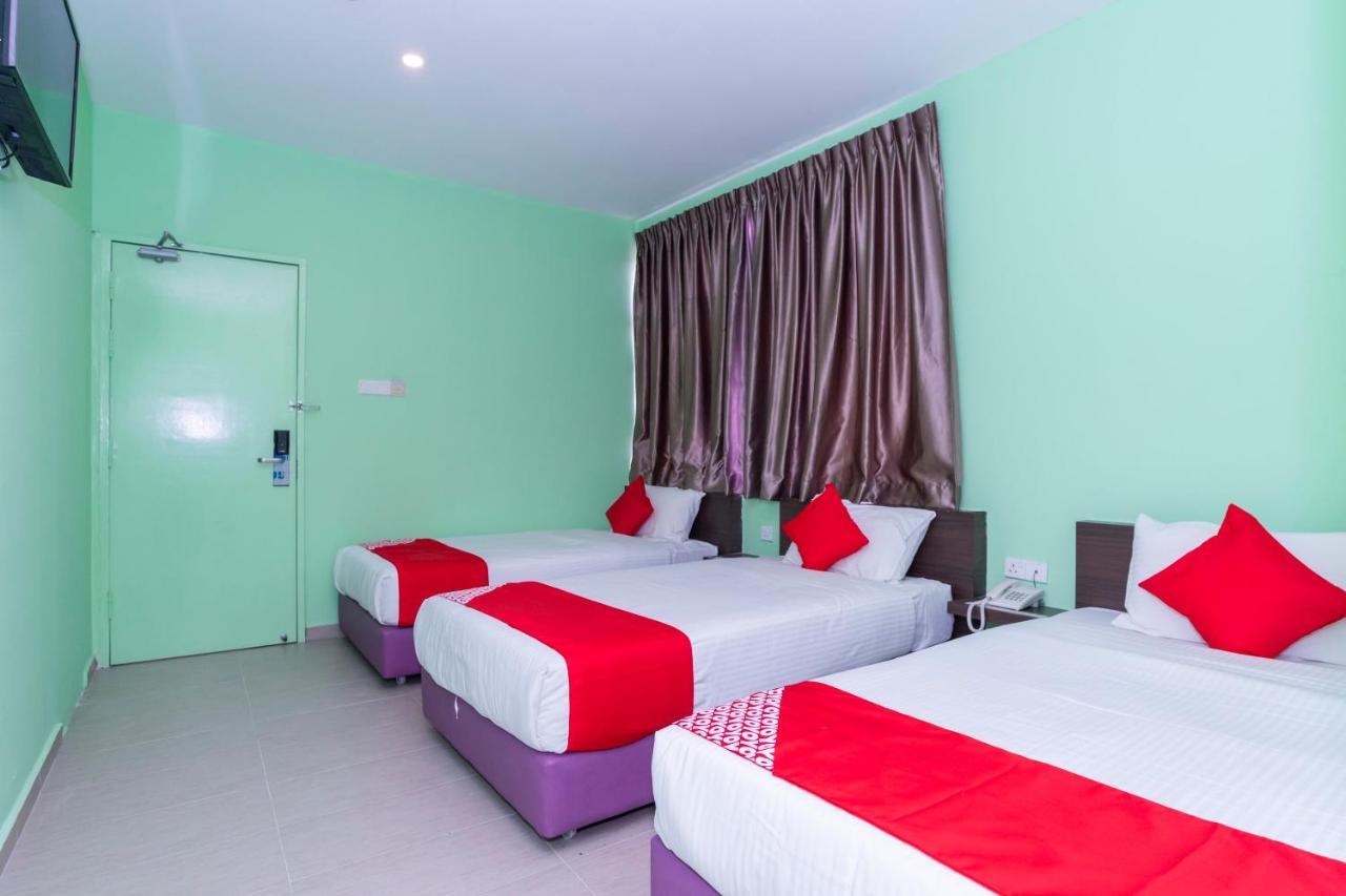 Oyo 1172 Hotel Shlyo Nusajaya  Εξωτερικό φωτογραφία
