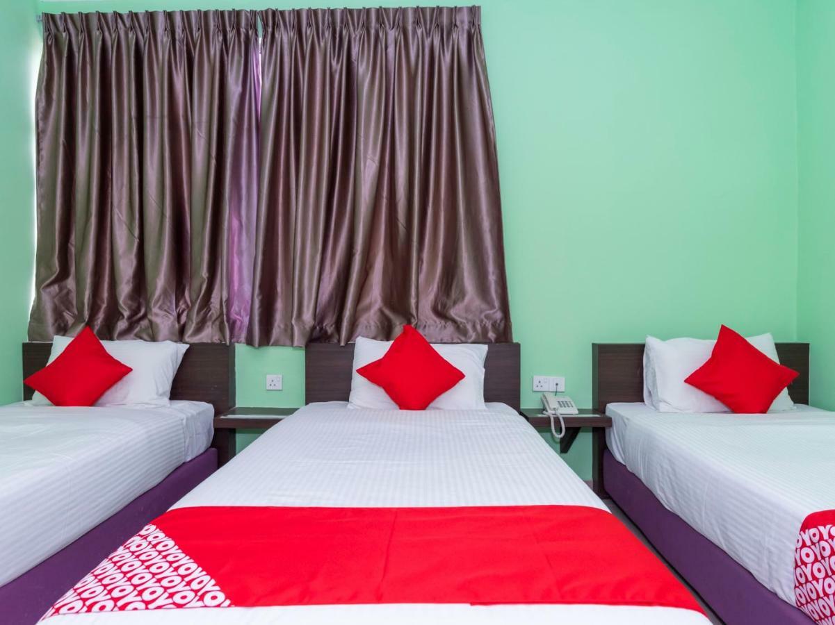 Oyo 1172 Hotel Shlyo Nusajaya  Εξωτερικό φωτογραφία
