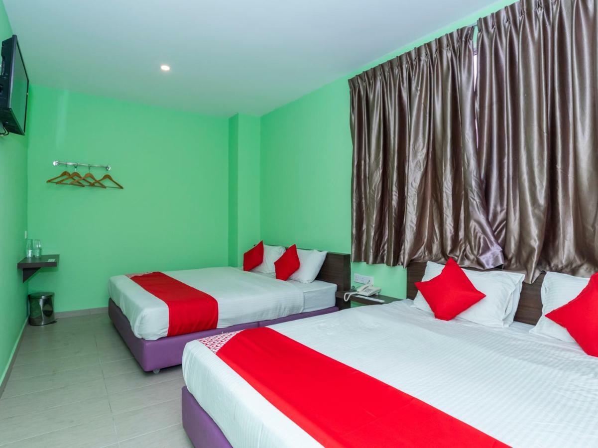 Oyo 1172 Hotel Shlyo Nusajaya  Εξωτερικό φωτογραφία